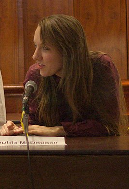 Макдугалл София